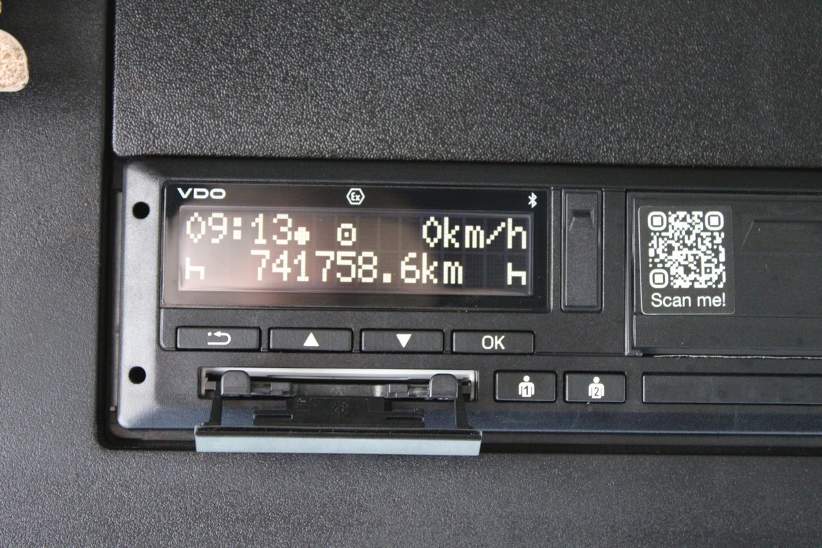 Mercedes-Benz Actros 1845